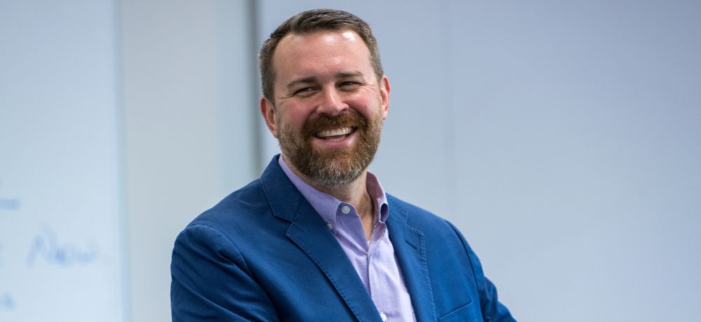 Eric Harris presenting to an Executive Education class