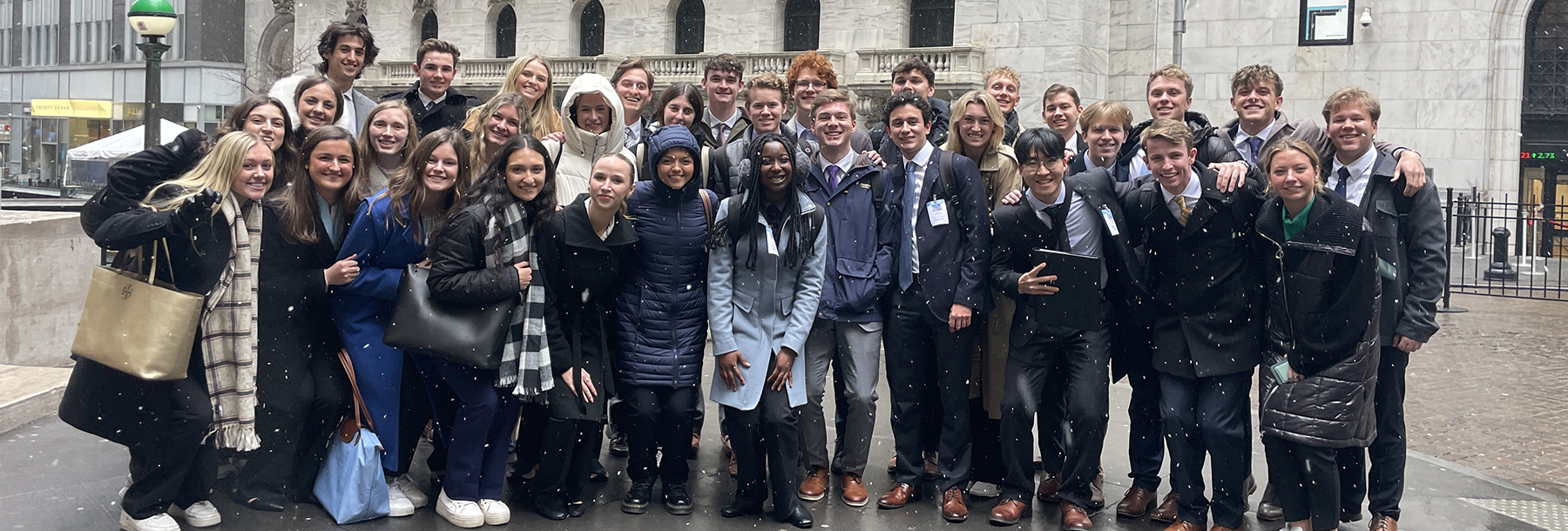 Section Image: Neeley Fellows Strategic Management Class 2021 