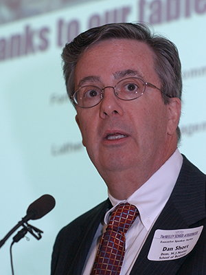 Dean Short speaking in 2006
