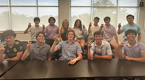 Section Image: Students and families gather for lunch during the High School Investor Challenge 